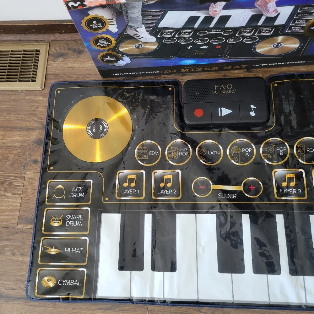 FAO Schwarz Giant Piano DJ Mixer & Recorder Dance Toy Electronic Music Mat WORKS